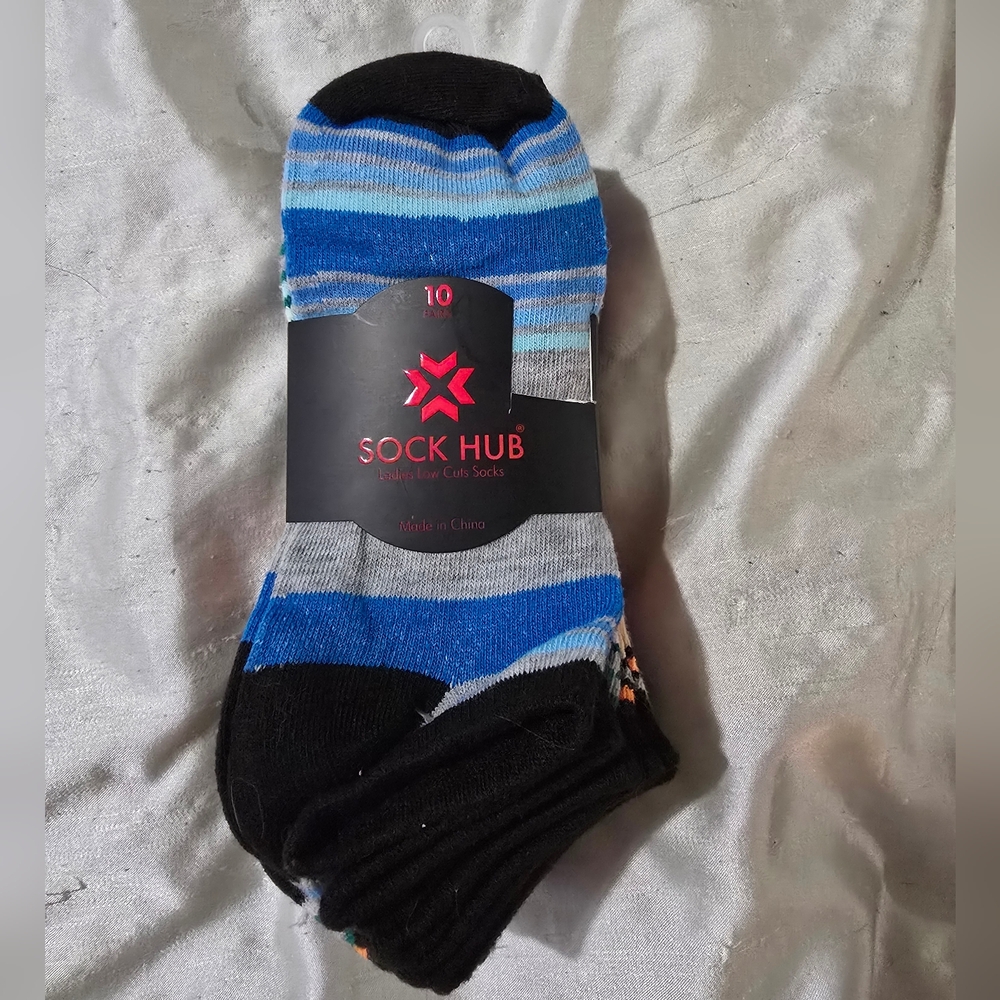 Women's Sock Hub Colorful Striped Low Cut Ankle Socks Sock Size 9-11 (Shoe 4-10)
